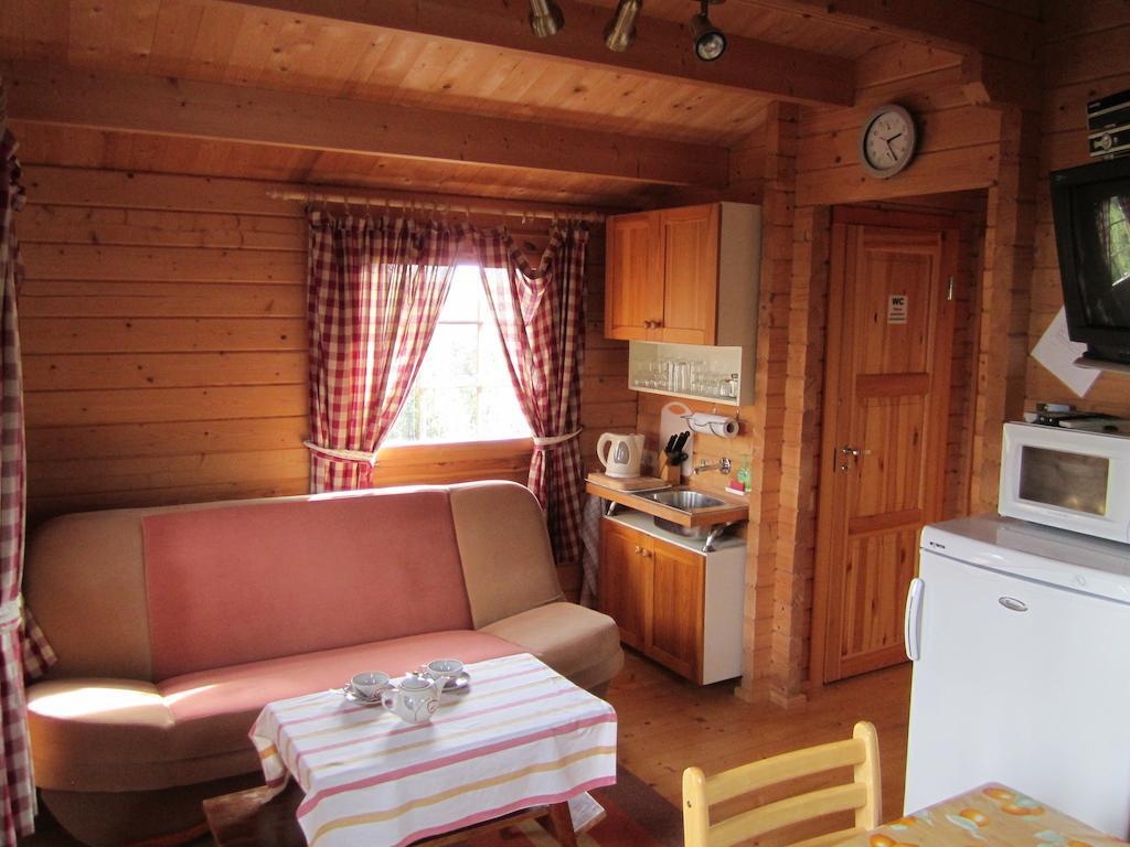 Pivarootsi Holiday Village Habitación foto